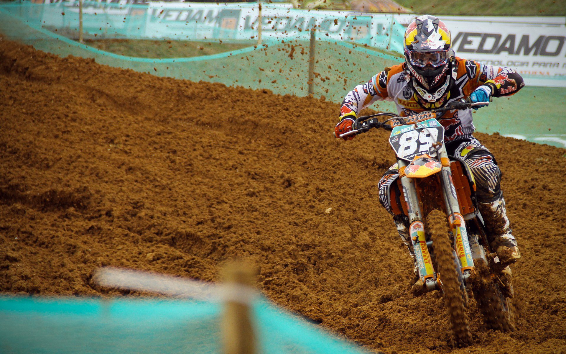 当英超争冠之夜撞上东契奇数据爆炸，体育世界的平行宇宙