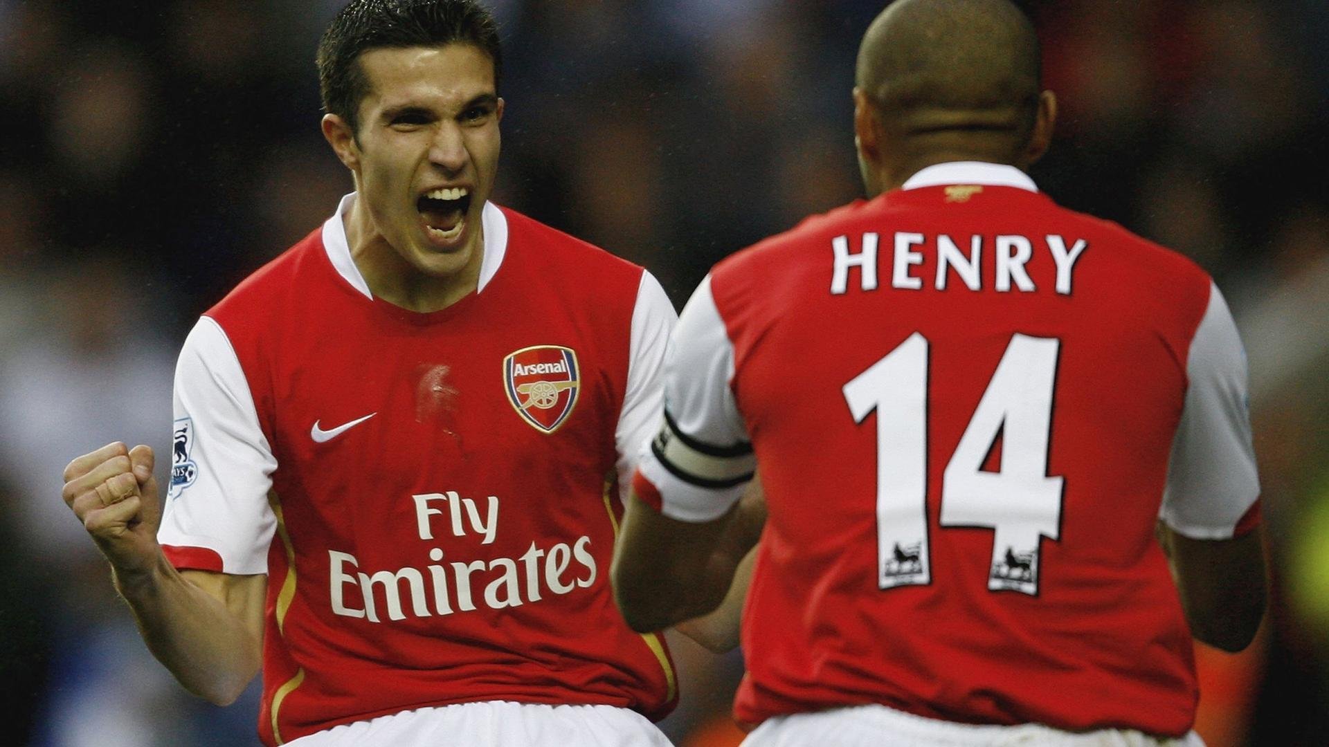 开云体育APP下载-从背锅侠到擎天柱，本泽马爆发如何重塑法国队的冠军相